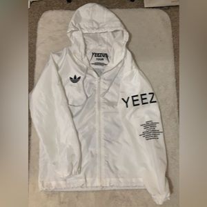 YEESUZ tour kanye merch windbreaker!